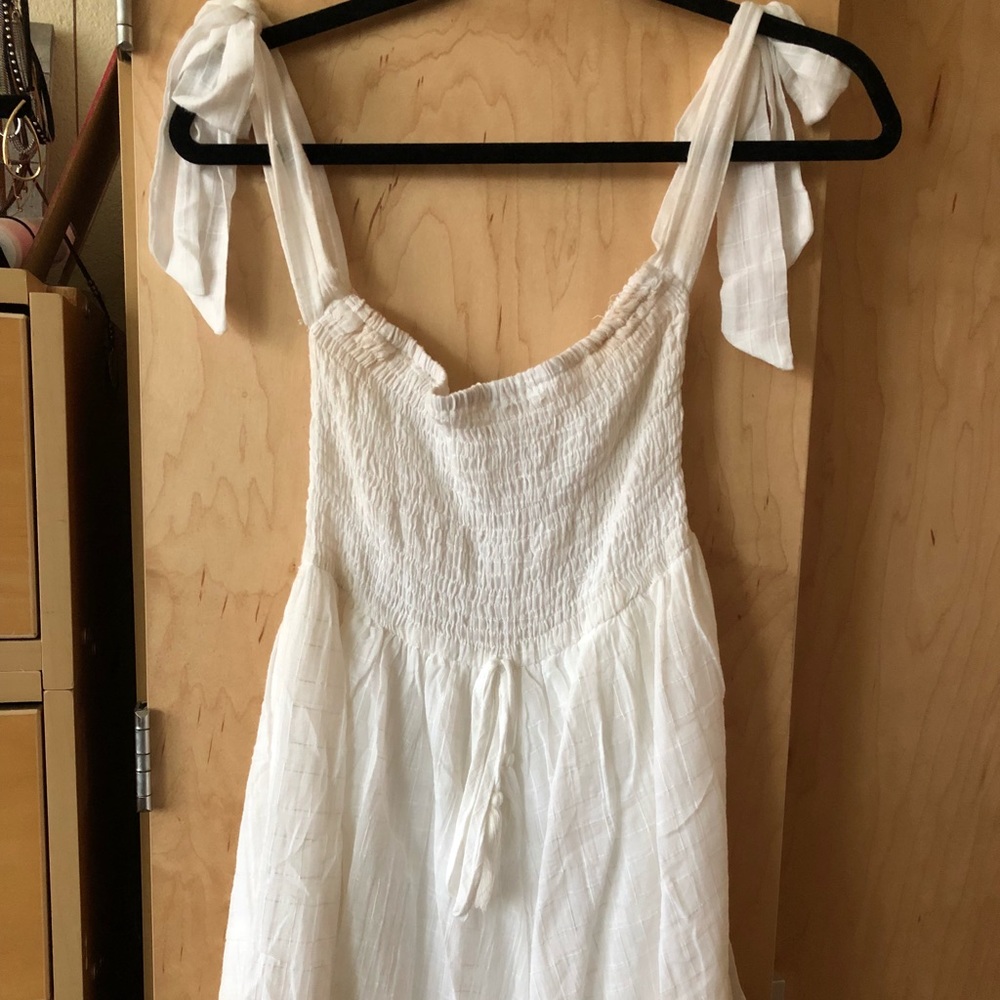 Verge Girl tie sleeve romper